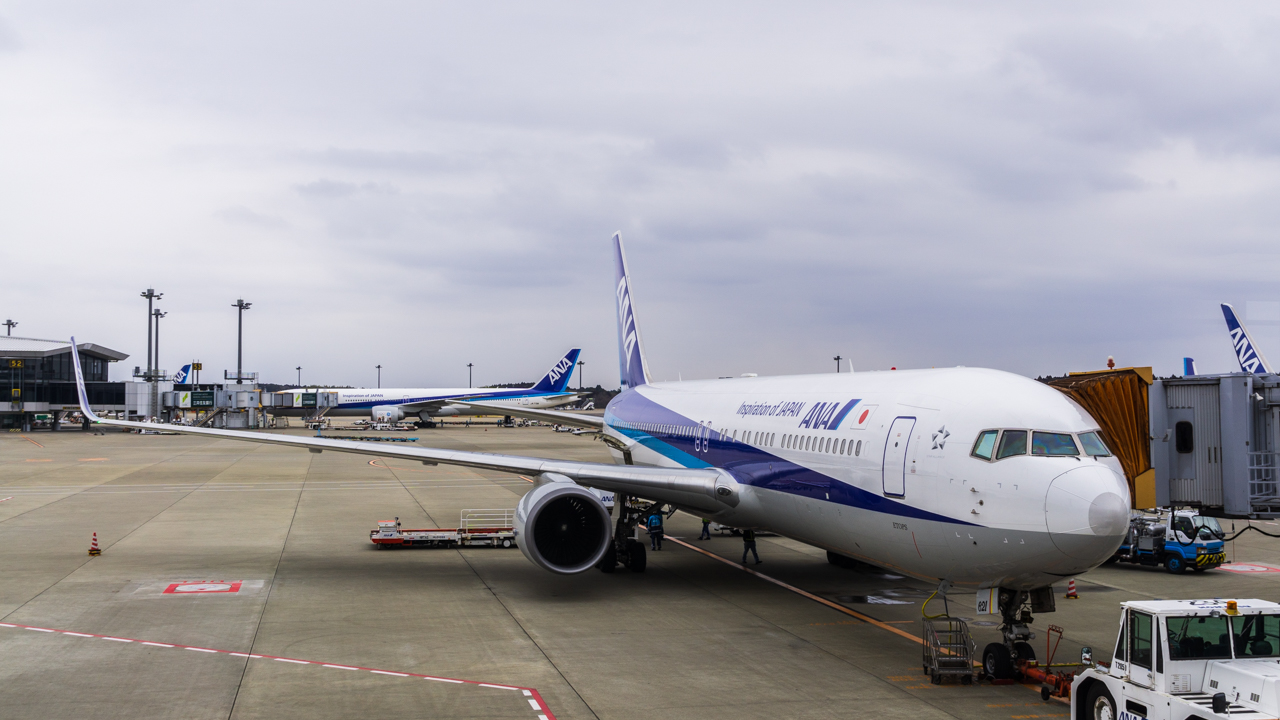 ANA B767-300ER