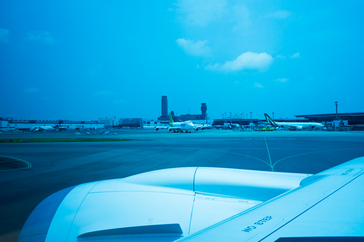 機内から見たB787-9のエンジン