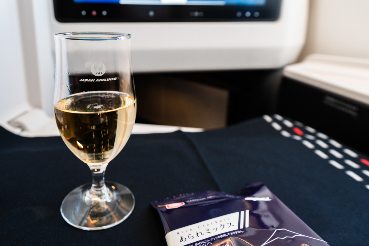 シャンパンとあられミックス