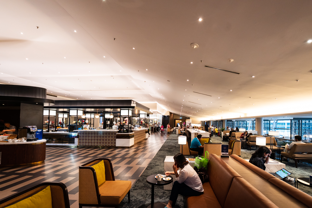 ラウンジエリア