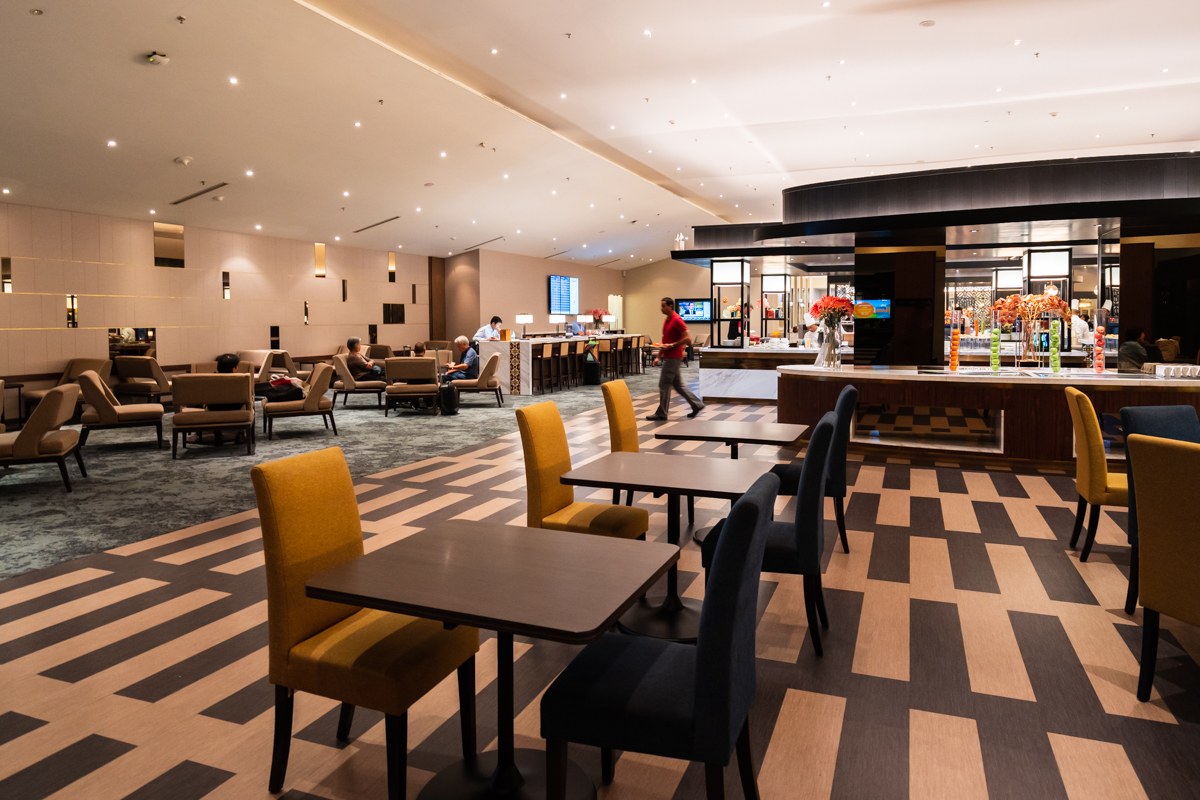 ラウンジエリア