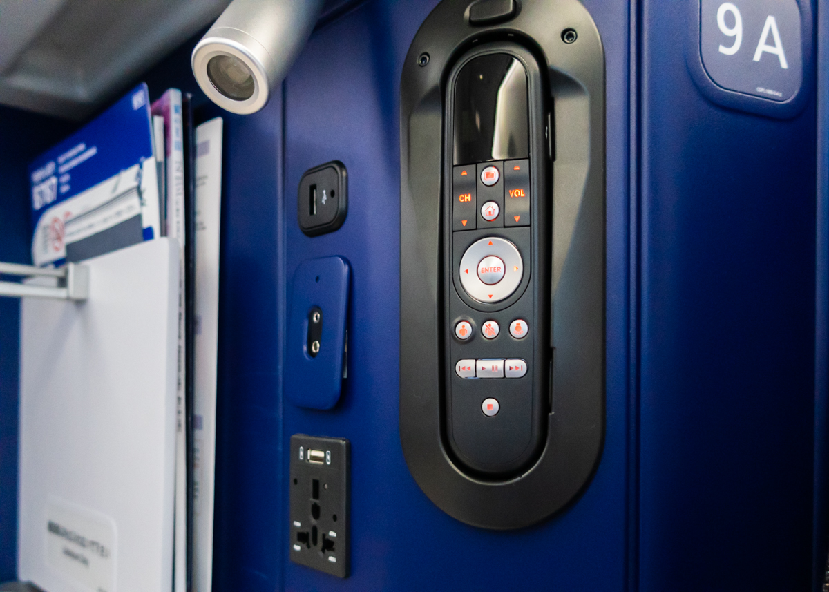 コントローラと電源