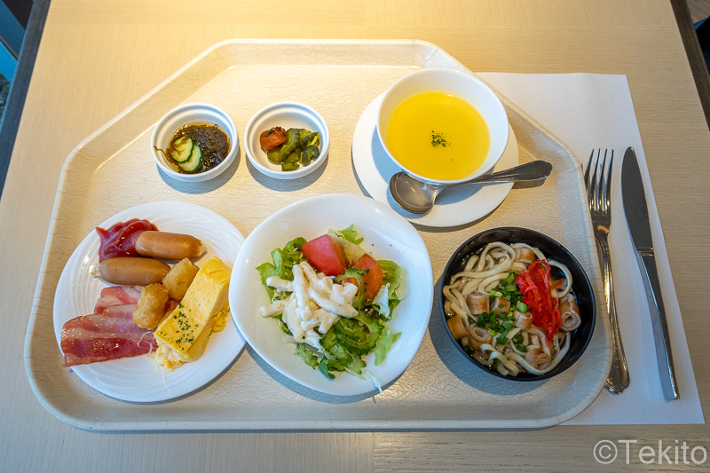 朝食ビュッフェ