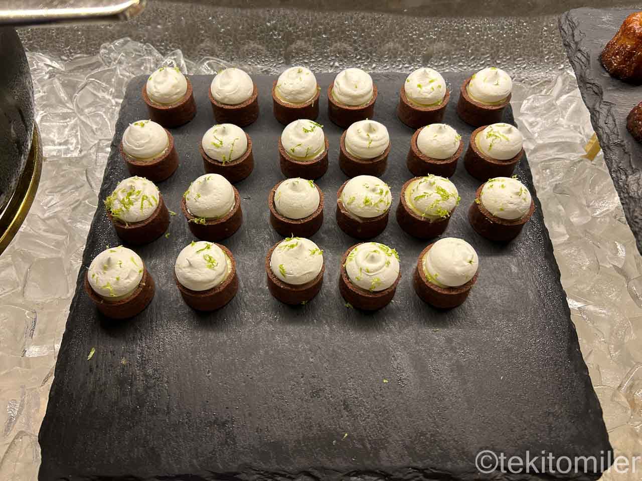 コンラッド香港エグゼクティブラウンジのアフタヌーンリフレッシュメント