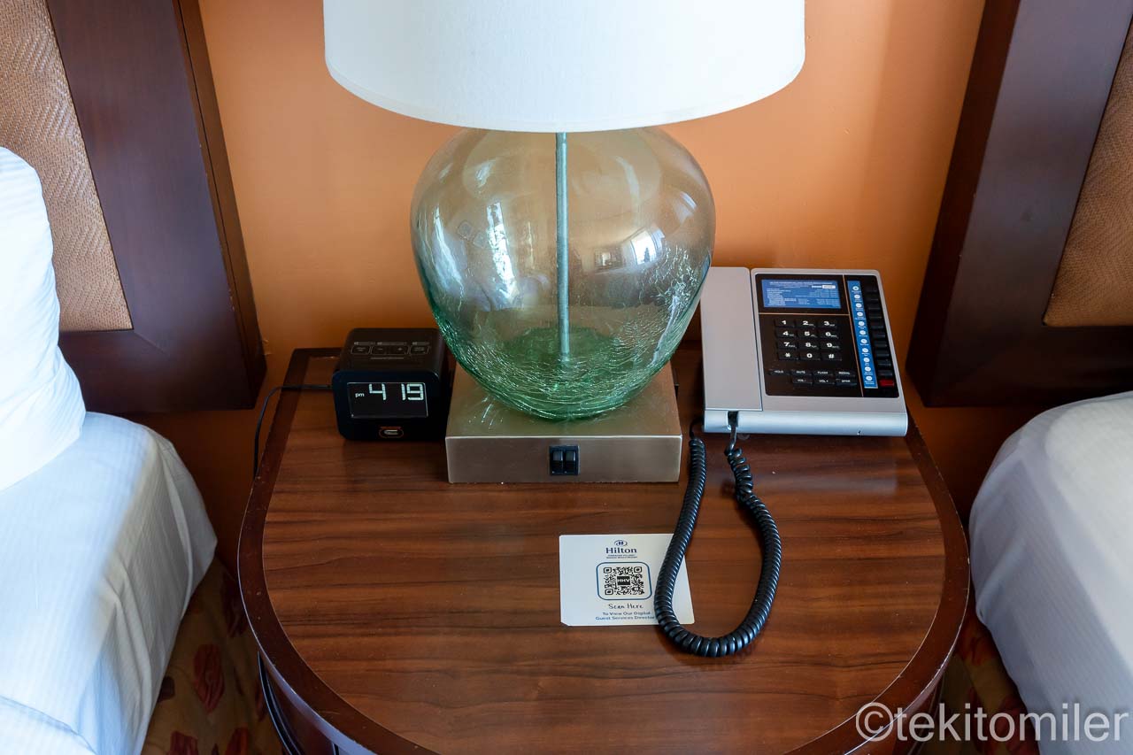 レインボータワーのベッド周り