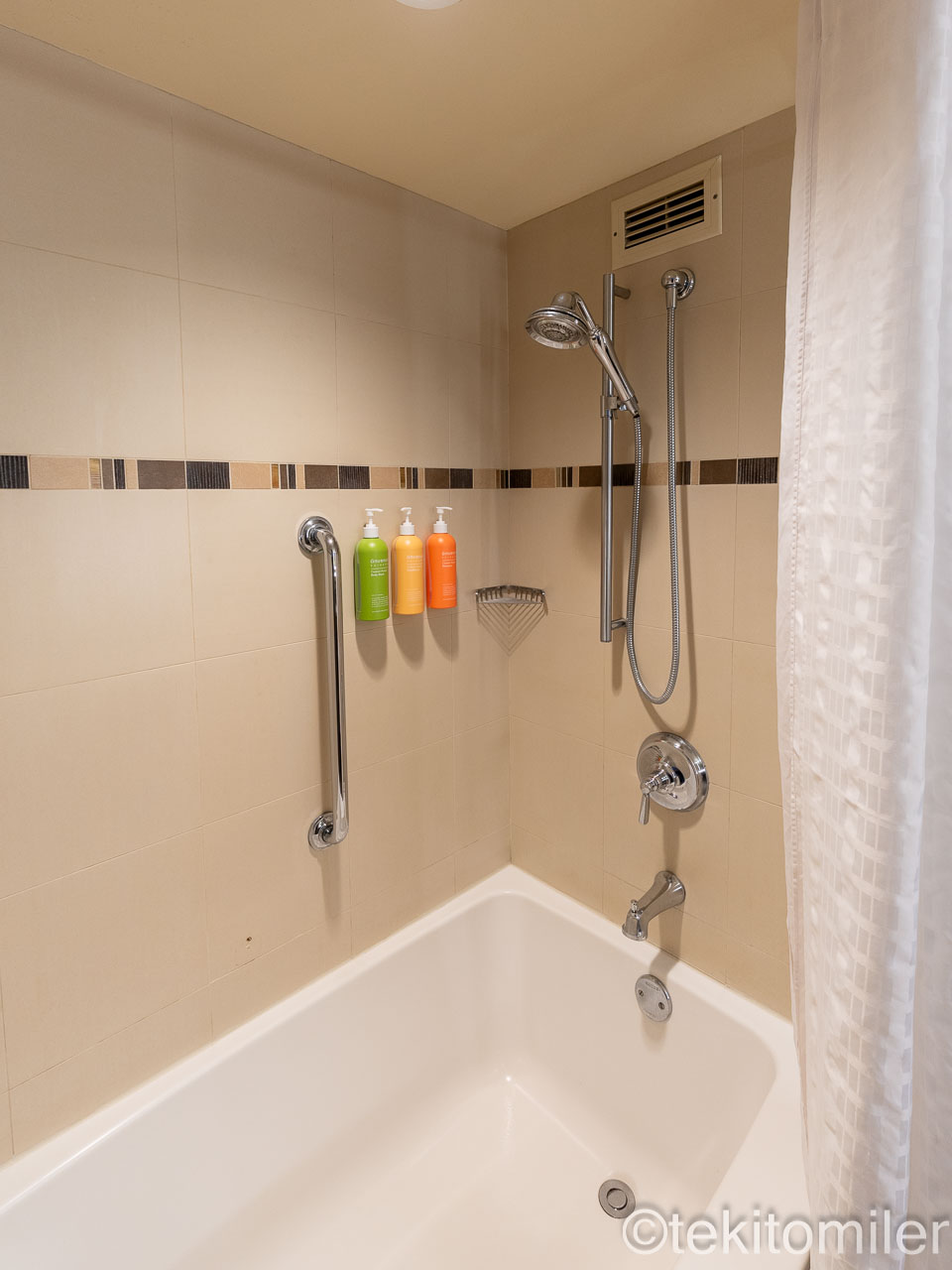 レインボータワーのバスルーム