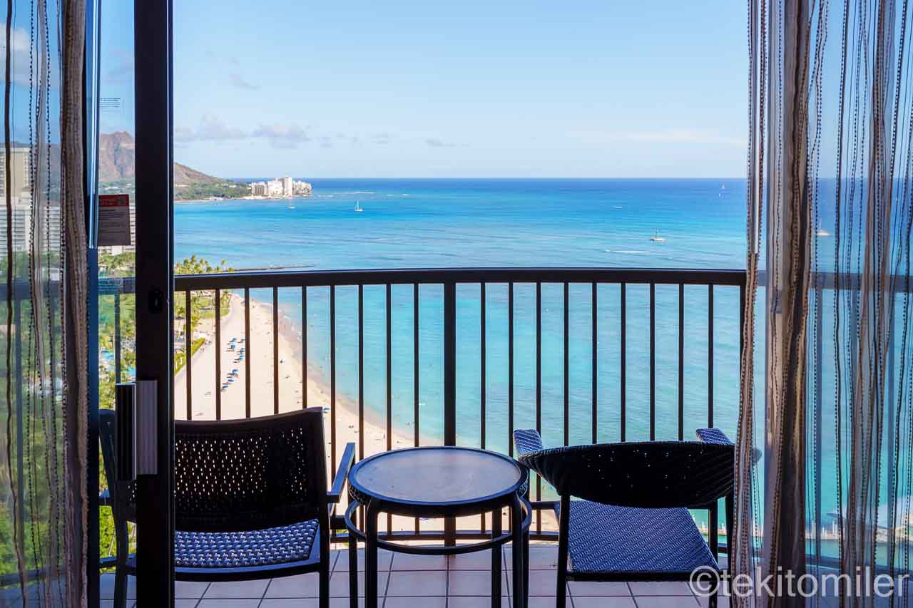 レインボータワーのバルコニー