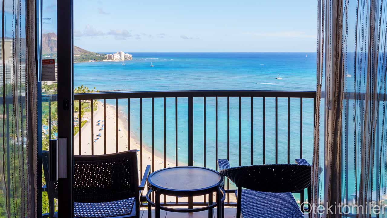 レインボータワーのバルコニー