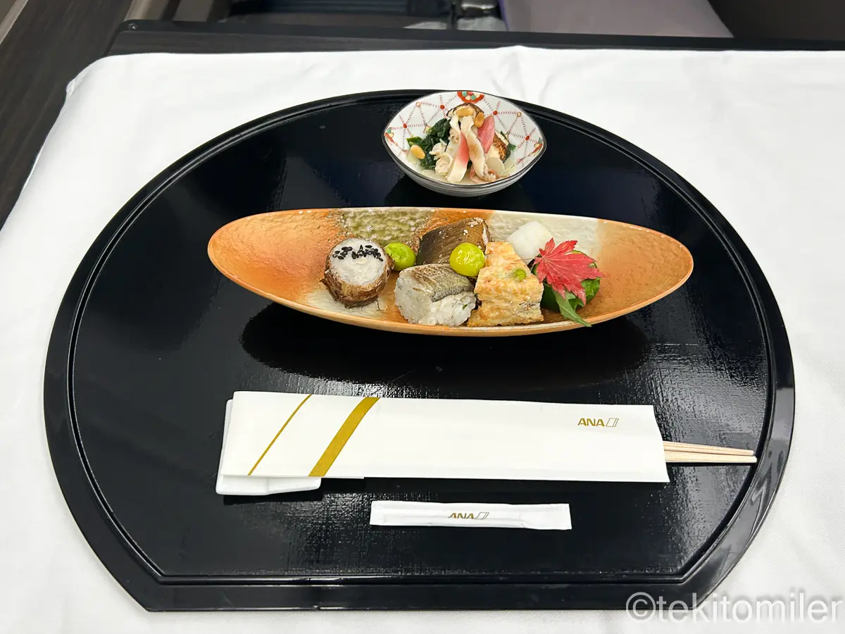 A380ファーストクラスの先附と前菜