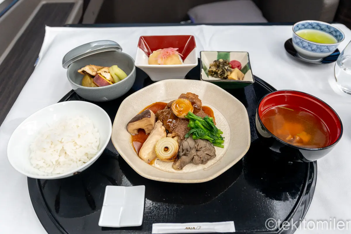 A380ファーストクラスの和食メインディッシュ