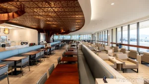 ホノルルのANAラウンジ全体