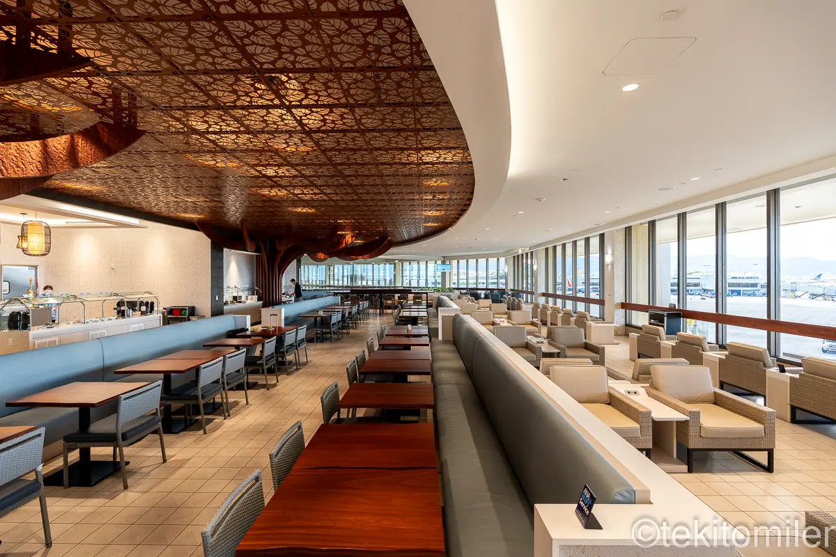ホノルルのANAラウンジ全体