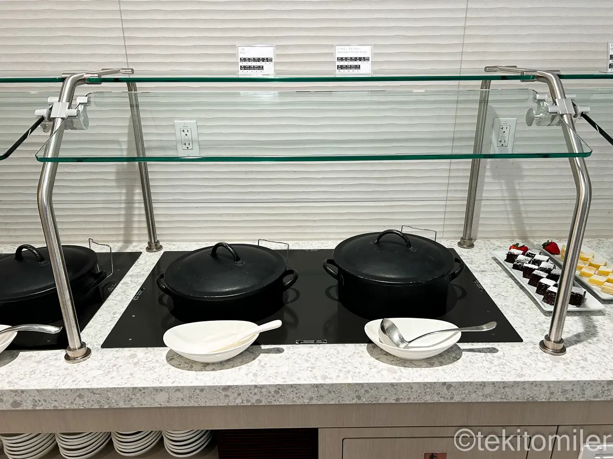 ホノルルのANAスイートラウンジの料理