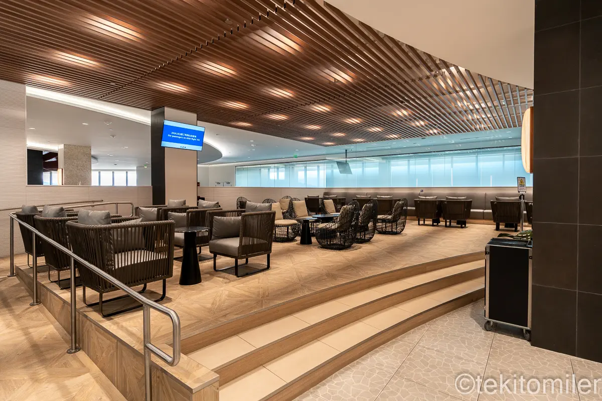 ホノルルのANAスイートラウンジ全体